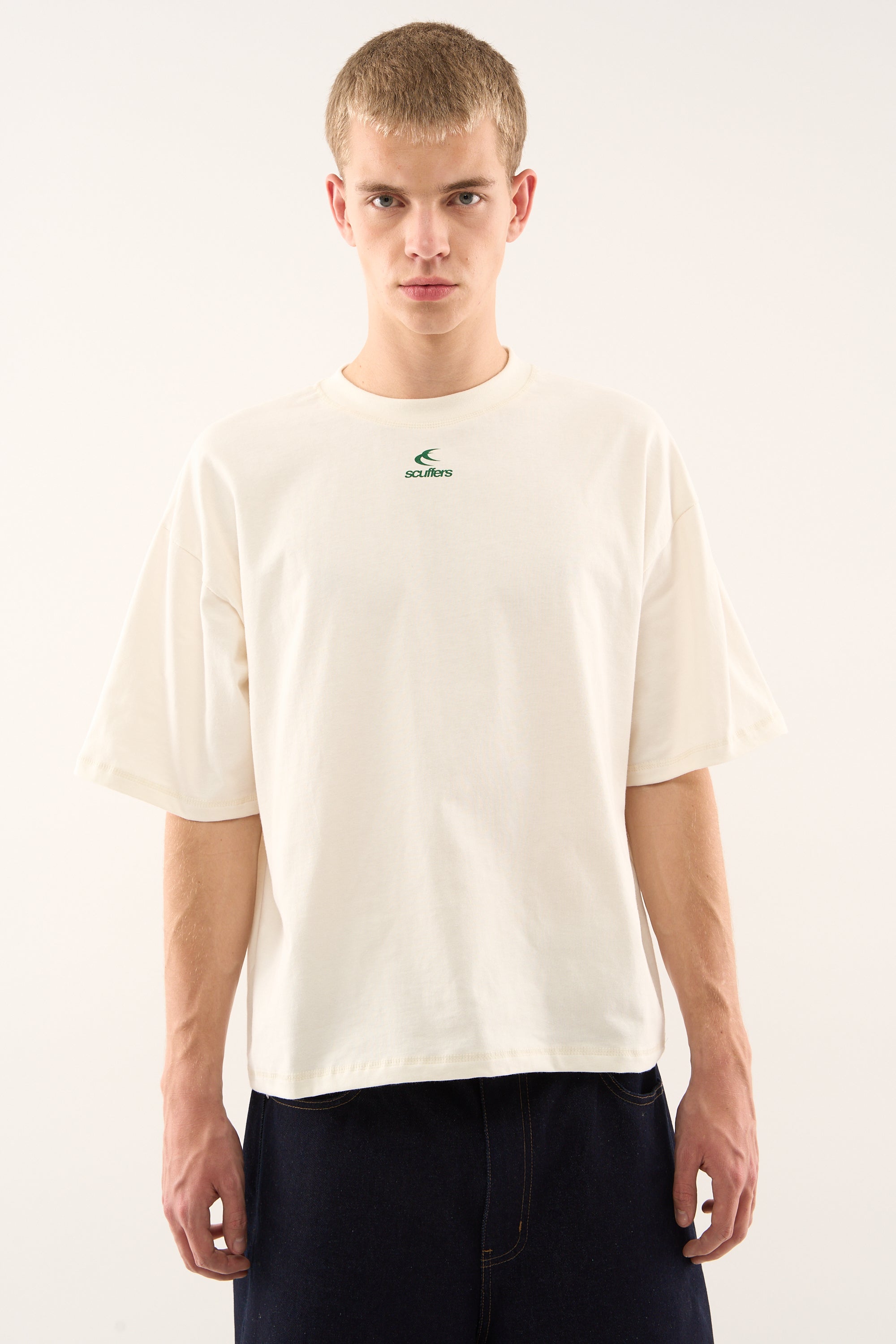 Familia Ecru T-Shirt