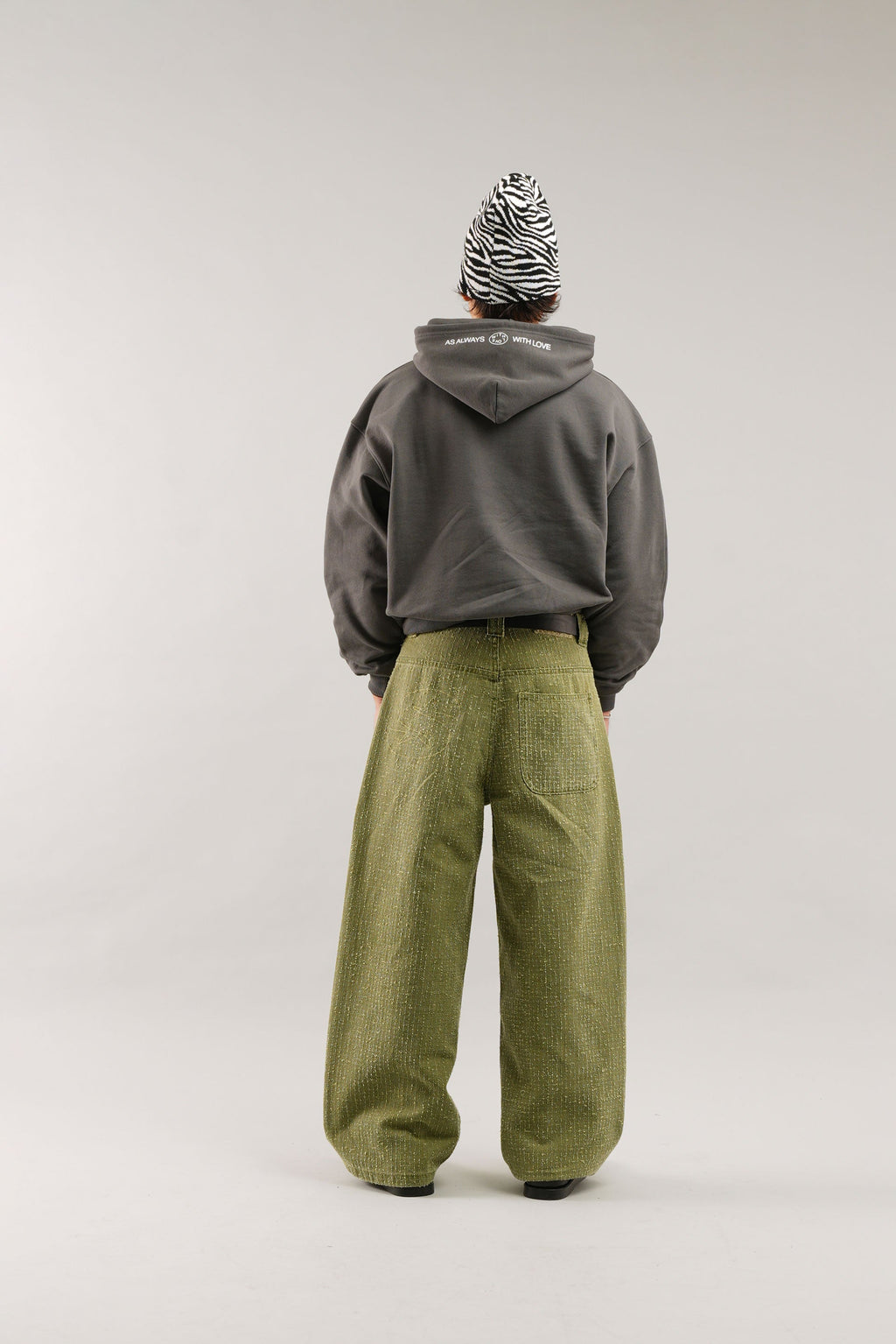 Poleron Paris Dark Hoodie