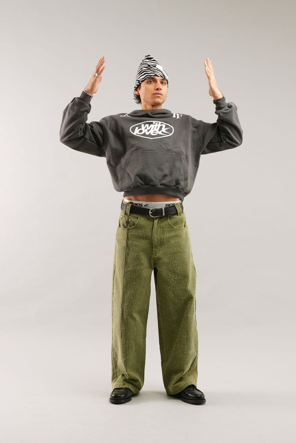 Poleron Paris Dark Hoodie