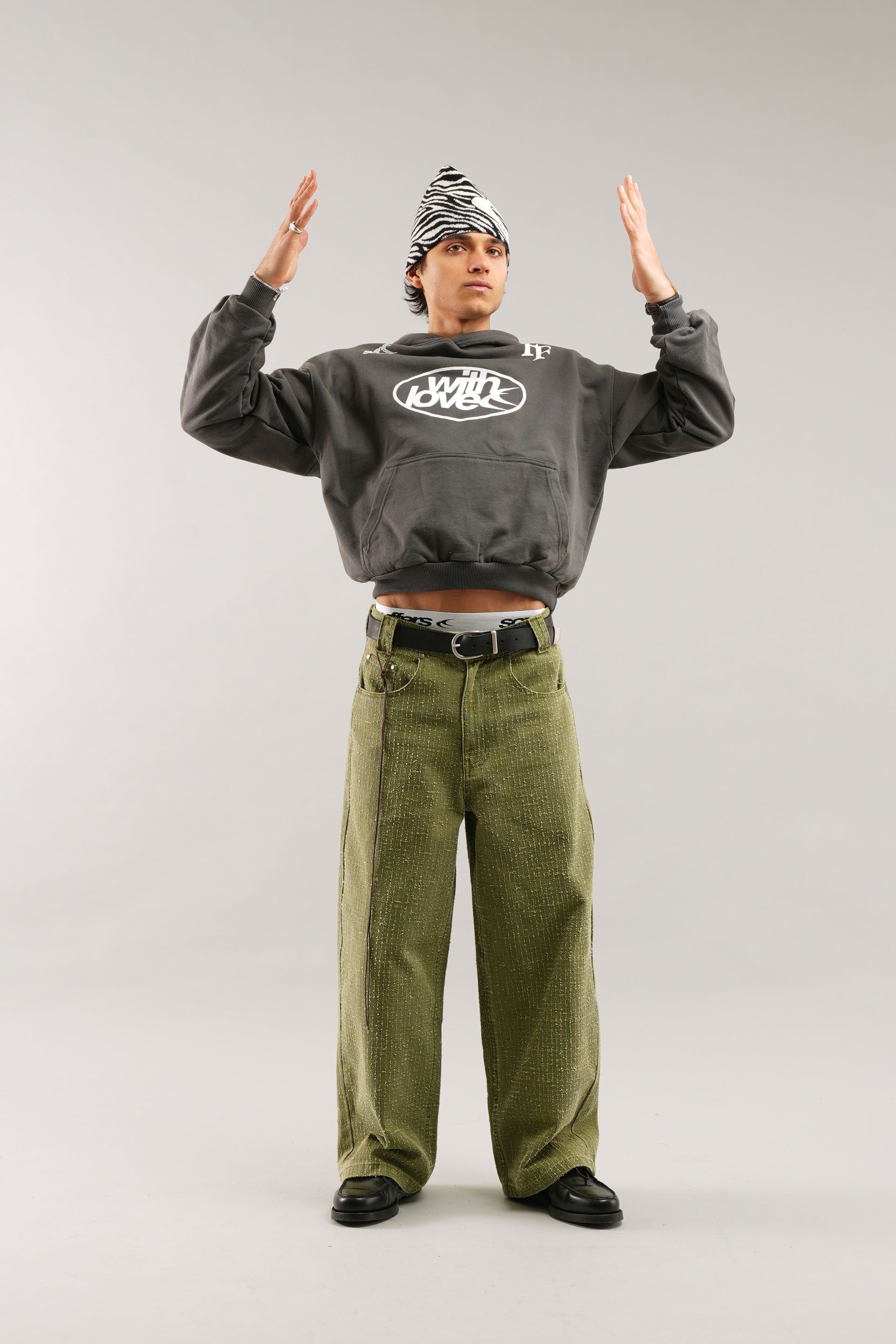 Poleron Paris Dark Hoodie