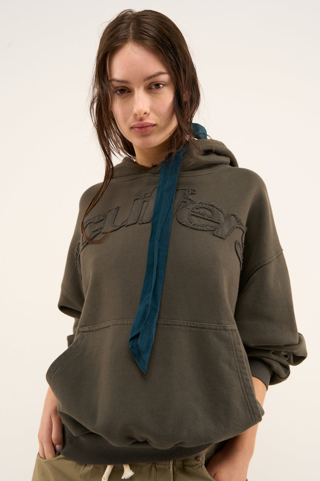 Poleron Raw Dark Hoodie