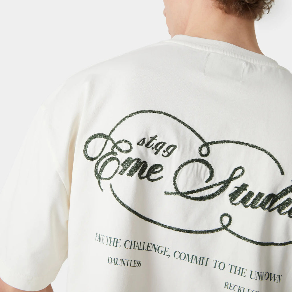 Polera Courageous Off Sand Oversized Tee