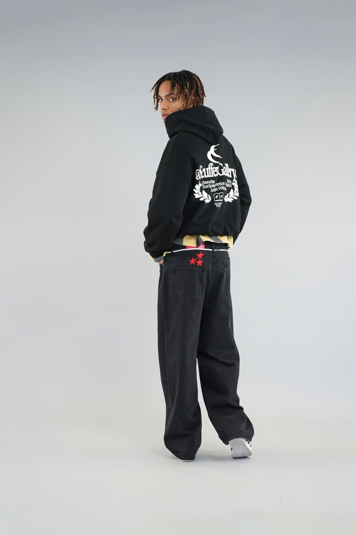 Poleron Gallery Dark Hoodie