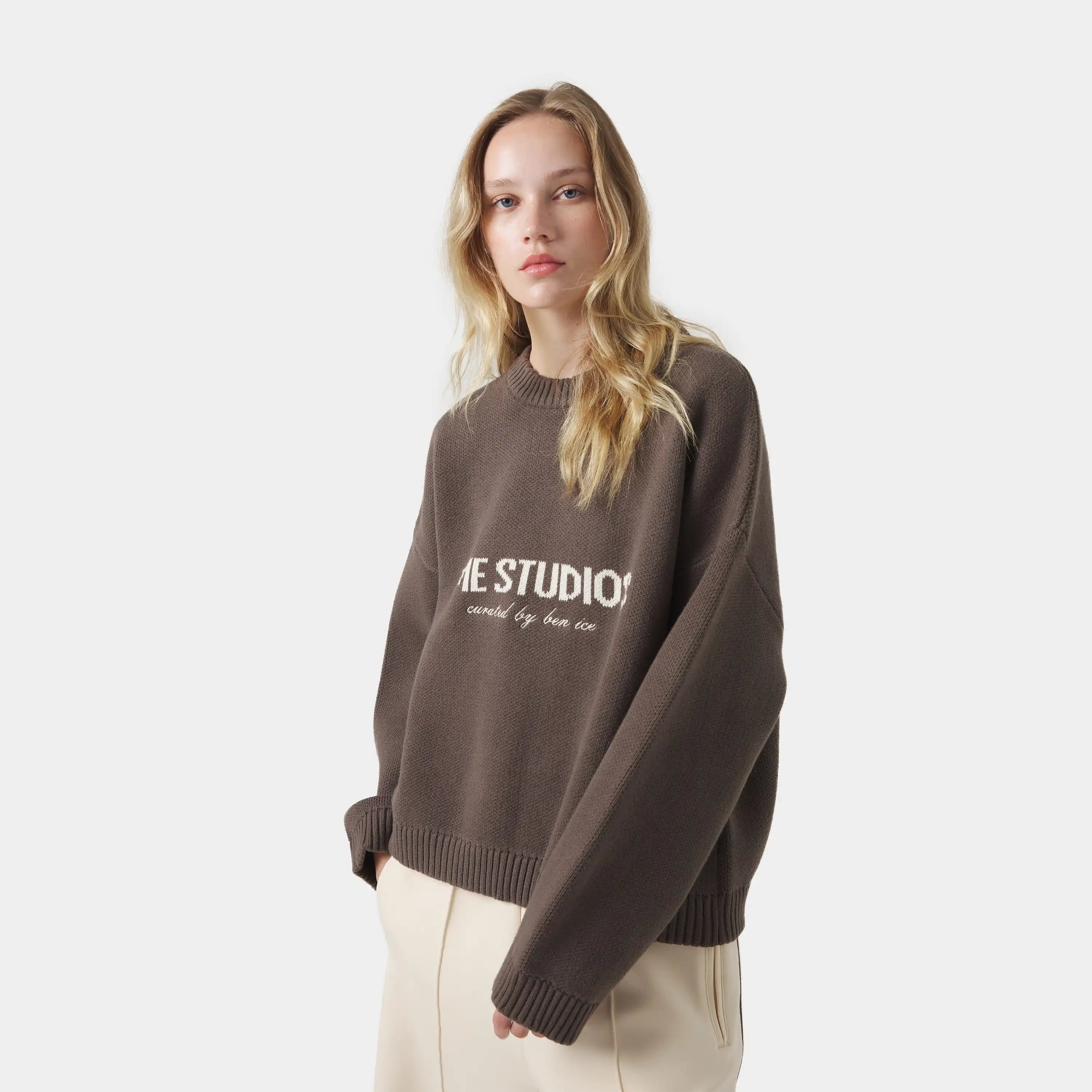 Chaleco Master Fawn Knit Sweater